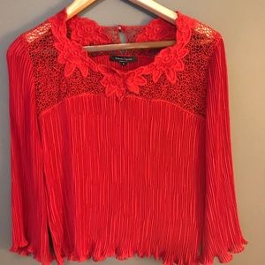 Nanette Lepore red crepe long sleeve blouse